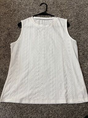 Cupshe White Eyelet Sleeveless Knit Tank